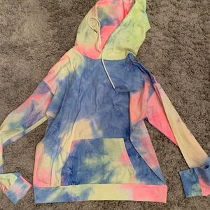 tie dye thin sweatshirt